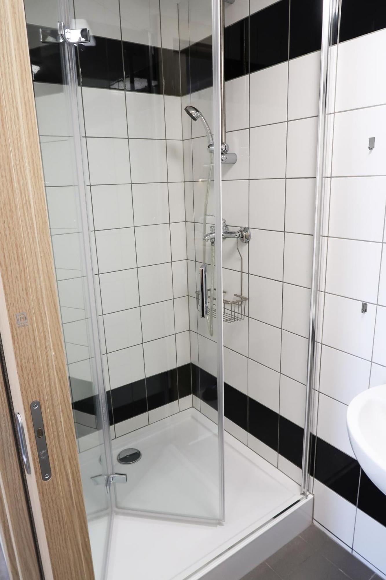 Dom Studencki Arka Vandrarhem Wrocław Exteriör bild
